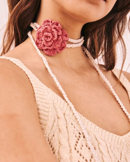 Chocker Terina
